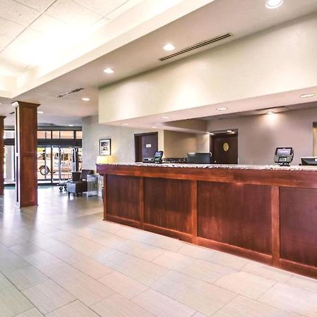 Norwood Inn & Suites Milwaukee Butler Εξωτερικό φωτογραφία